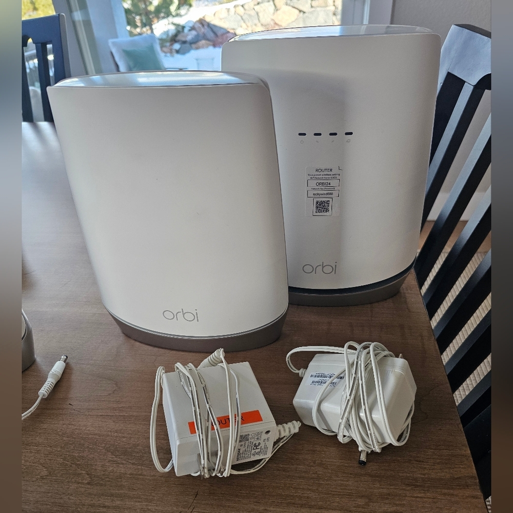 Orbi Router and Satellite